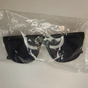 NWT Dewalt Sunglasses